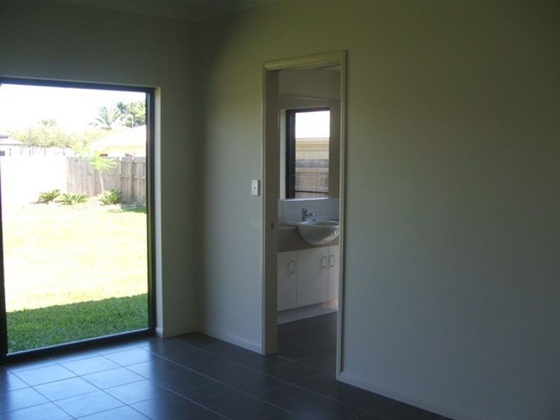 34 Shearwater Street, Port Douglas QLD 4877