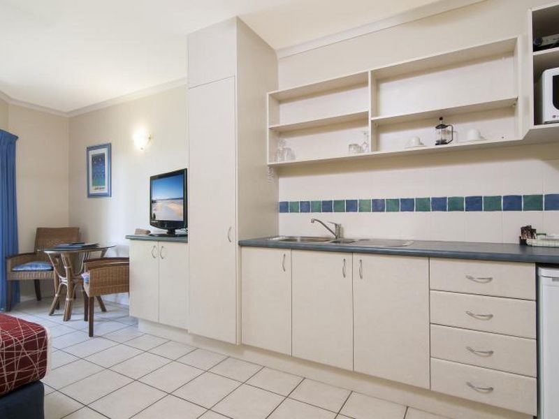 28 Bay Villas 51 Davidson Street, Port Douglas QLD 4877