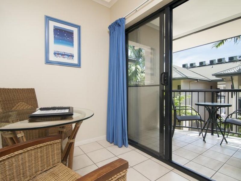 32 Bay Villas/51 Davidson Street, Port Douglas QLD 4877