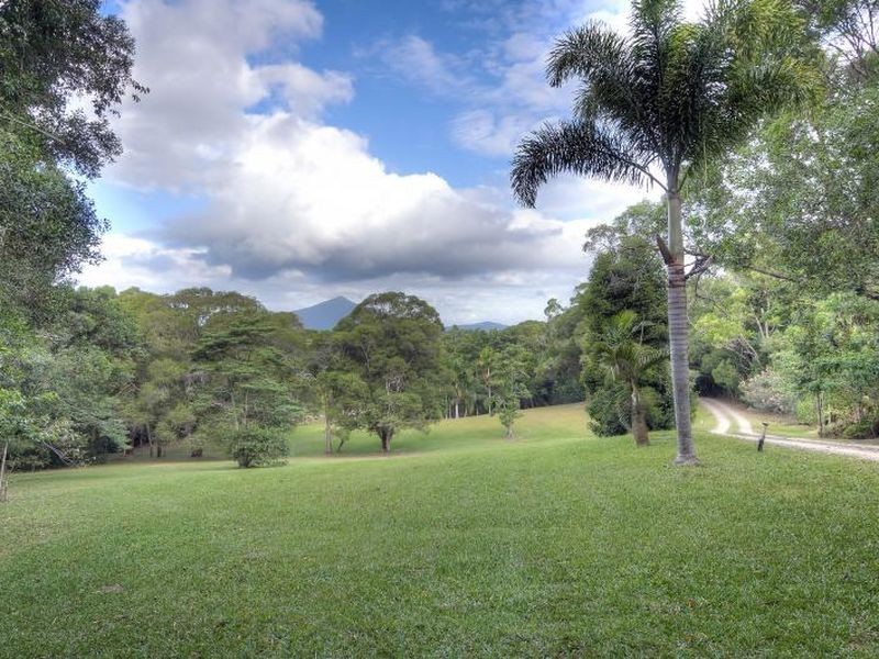 27 English Road, Julatten QLD 4871