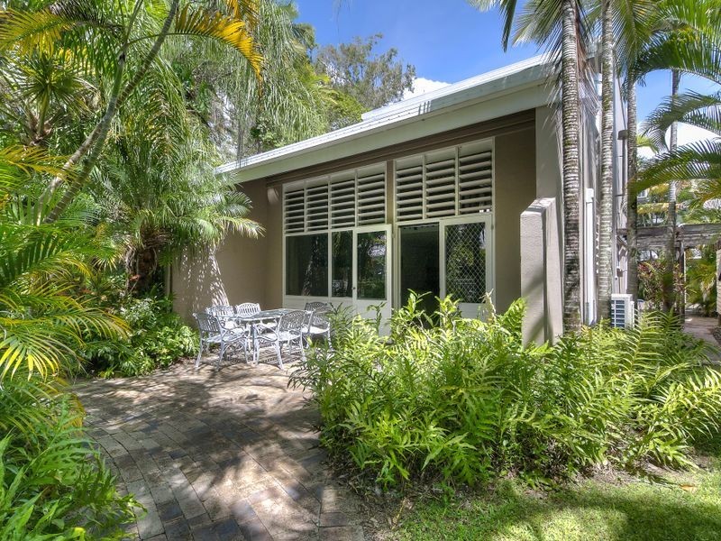 6 Nirvana/25 Langley Road, Port Douglas QLD 4877