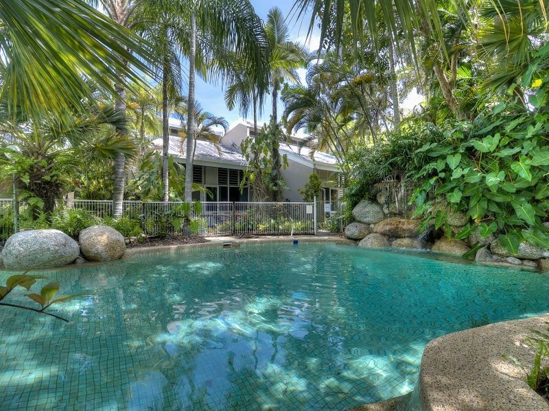 6 Nirvana/25 Langley Road, Port Douglas QLD 4877