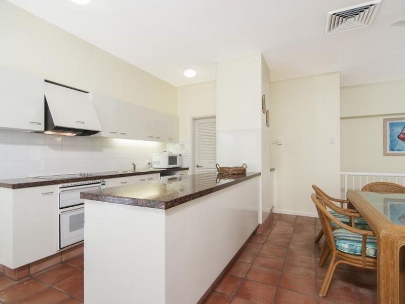 6 Balboa/77 Macrossan Street, Port Douglas QLD 4877