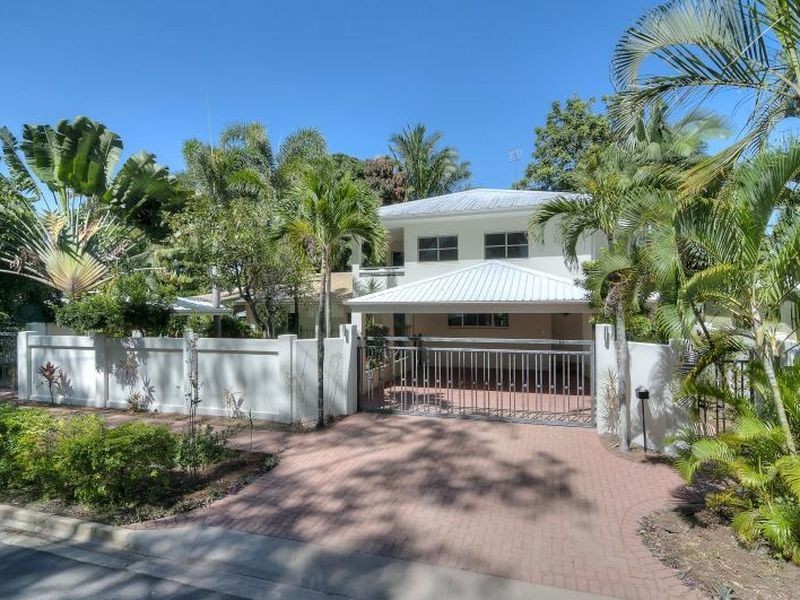 16 Nautilus Street, Port Douglas QLD 4877