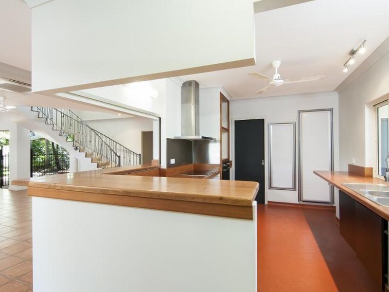 16 Nautilus Street, Port Douglas QLD 4877