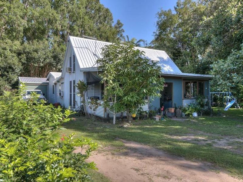 102 Marlin Drive, Wonga QLD 4873