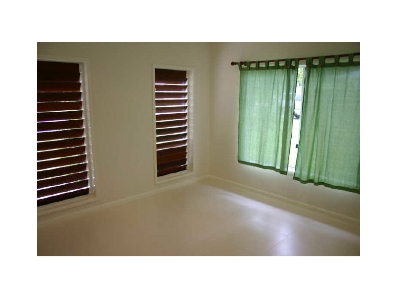 25 Forest Glen Road, Mossman QLD 4873