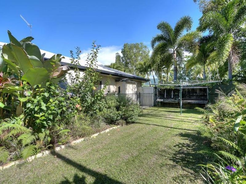 7 Undine Street, Port Douglas QLD 4877