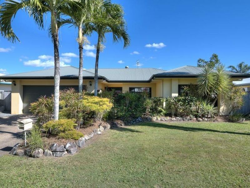 9 Birdwing Street, Port Douglas QLD 4877