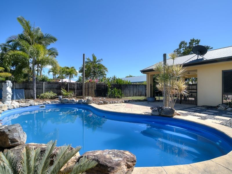 9 Birdwing Street, Port Douglas QLD 4877