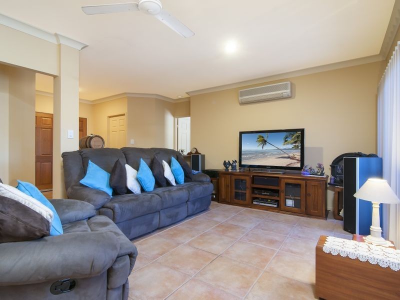 9 Birdwing Street, Port Douglas QLD 4877