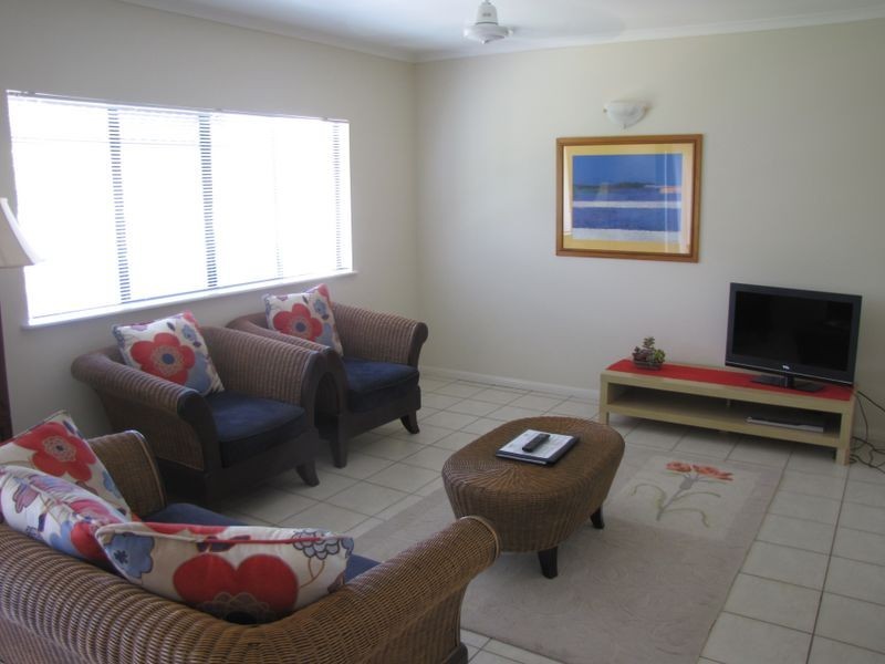 16 Bay Villas/36-38 Mudlo Street, Port Douglas QLD 4877