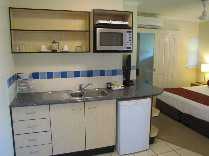 16 Bay Villas/36-38 Mudlo Street, Port Douglas QLD 4877