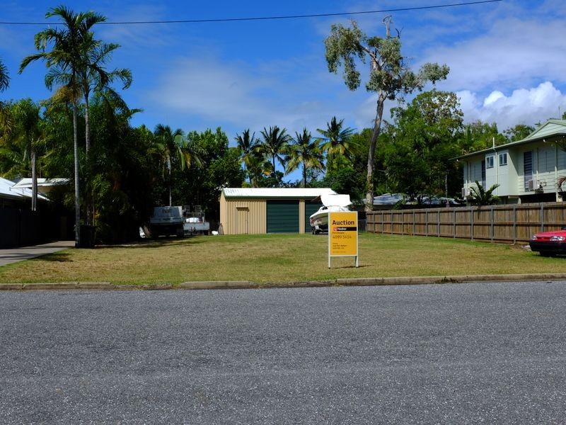 49 Pecten Avenue, Port Douglas QLD 4877