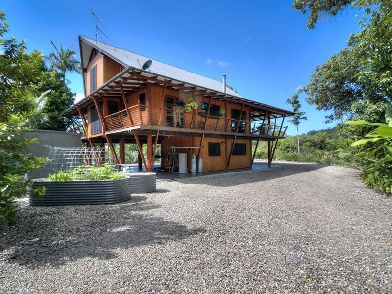 208 Sides Road, Julatten QLD 4871