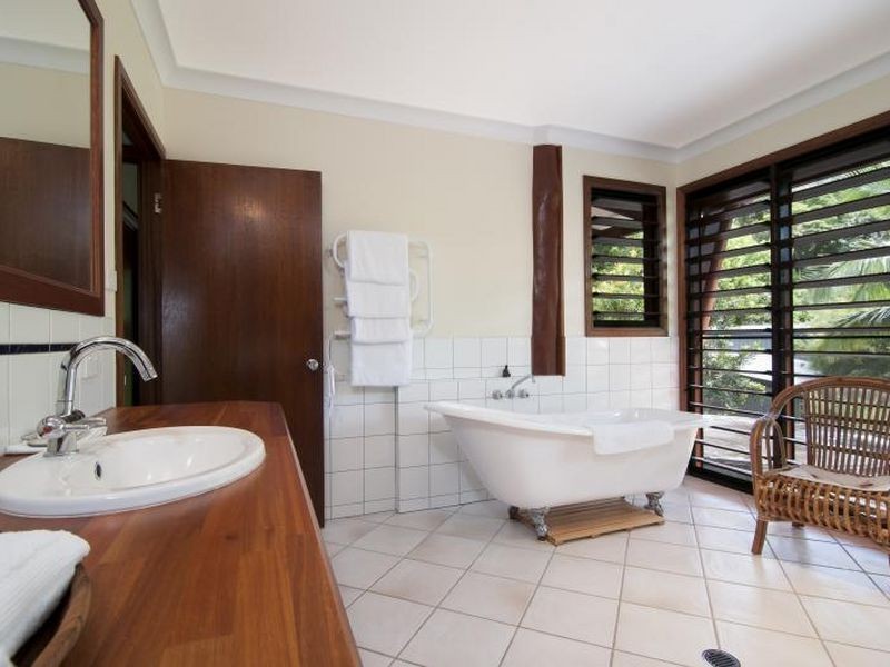 208 Sides Road, Julatten QLD 4871