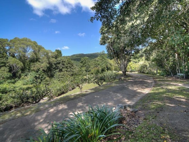208 Sides Road, Julatten QLD 4871