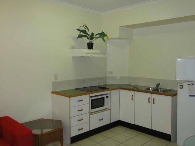9/1 Capt Cook Hwy, Plantation Reso, Port Douglas QLD 4877