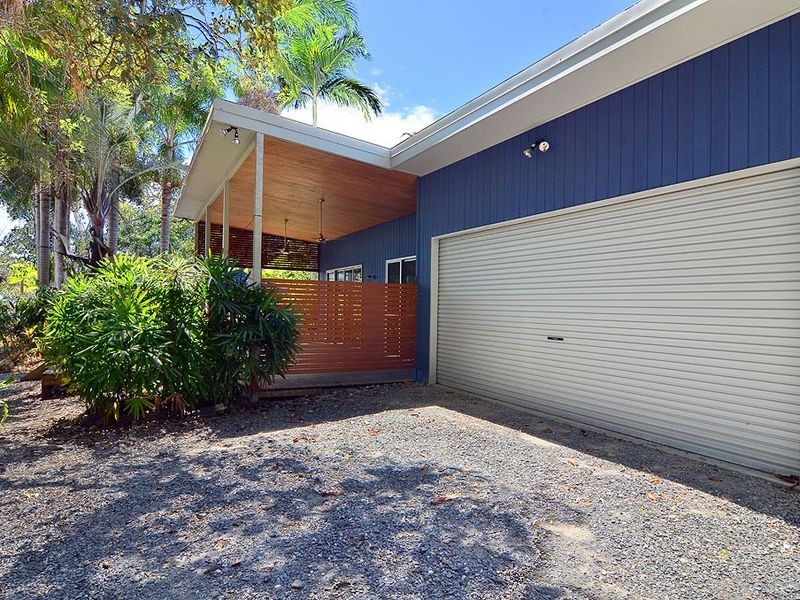 14 Toll Gate Road Oak Beach, Port Douglas QLD 4877