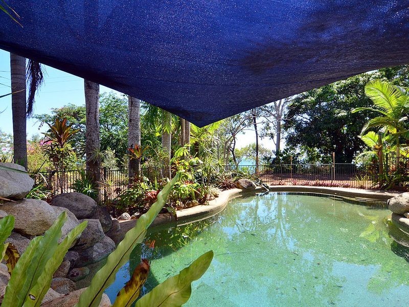 14 Toll Gate Road Oak Beach, Port Douglas QLD 4877