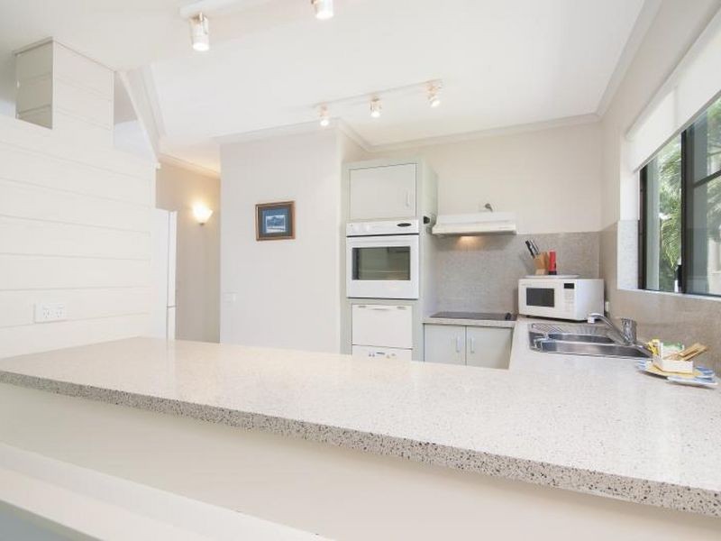 2/65 Macrossan Street, Port Douglas QLD 4877