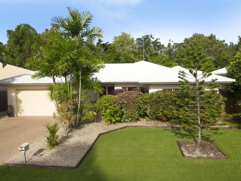 10 Birdwing Street, Port Douglas QLD 4877