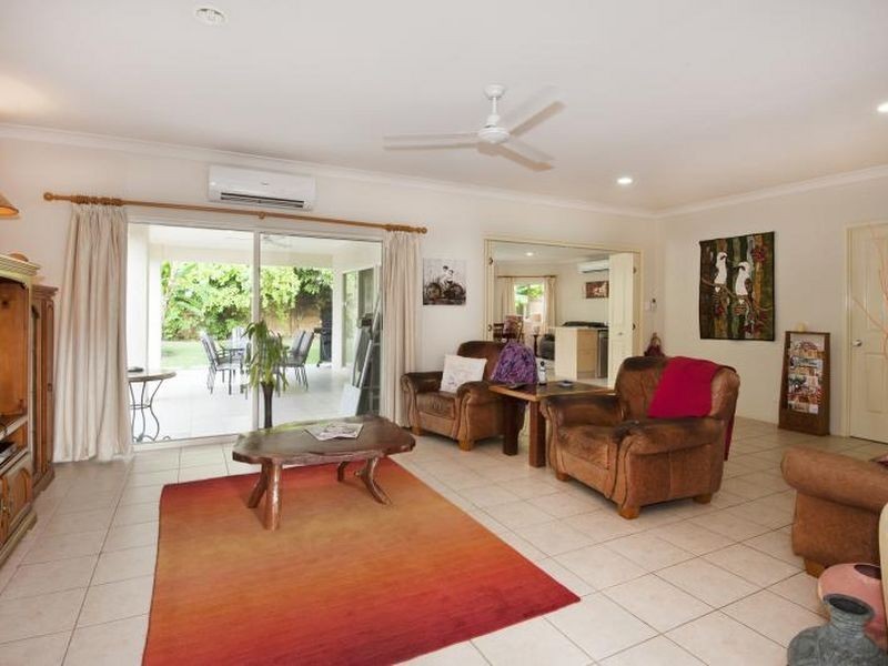 10 Birdwing Street, Port Douglas QLD 4877