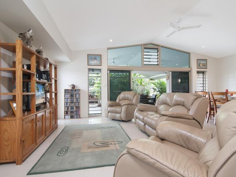 14 Dawal Close, Cooya Beach QLD 4873