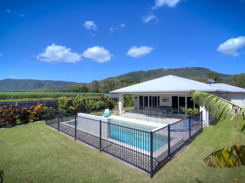 16 Dulku Close, Craiglie QLD 4877