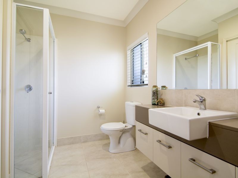 16 Dulku Close, Craiglie QLD 4877