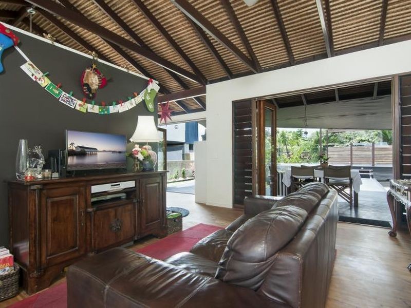 106 Marine Parade, Newell QLD 4873