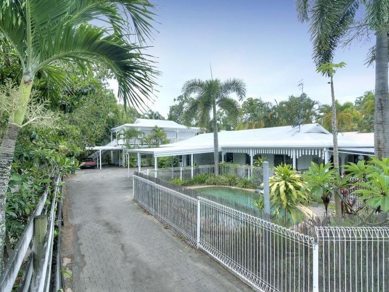 2 Tropic Villas/342 Port Douglas Road, Port Douglas QLD 4877