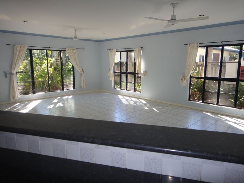 6 Allamanda Street, Cooya Beach QLD 4873