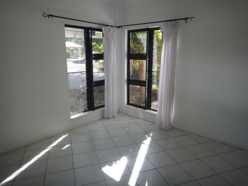 6 Allamanda Street, Cooya Beach QLD 4873