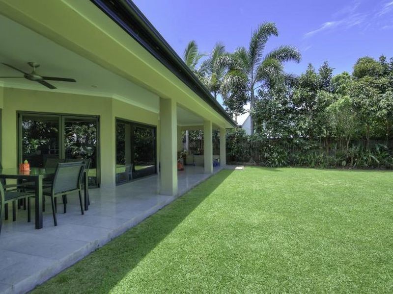 35 Birdwing Street, Port Douglas QLD 4877