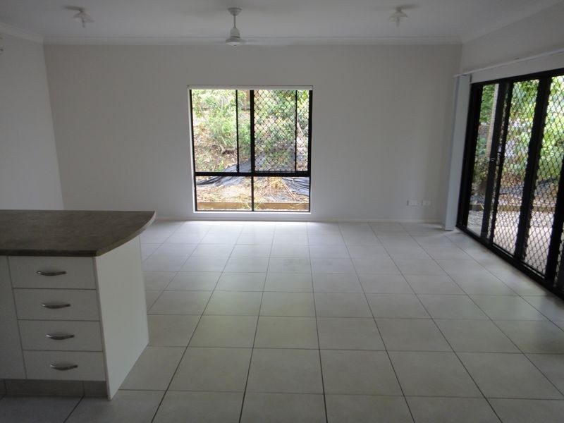 11 Dulku Close, Craiglie QLD 4877