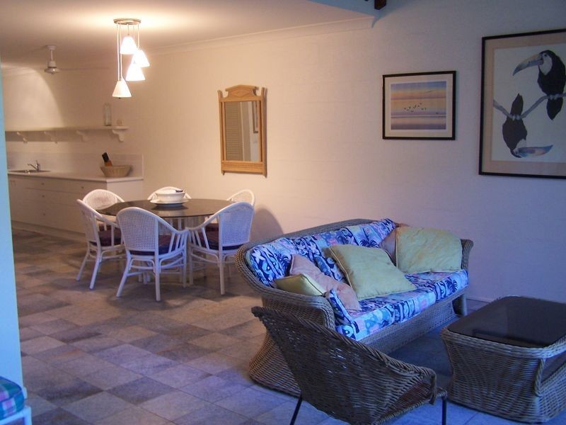 2/25 Langley Road, Nirvana, Port Douglas QLD 4877