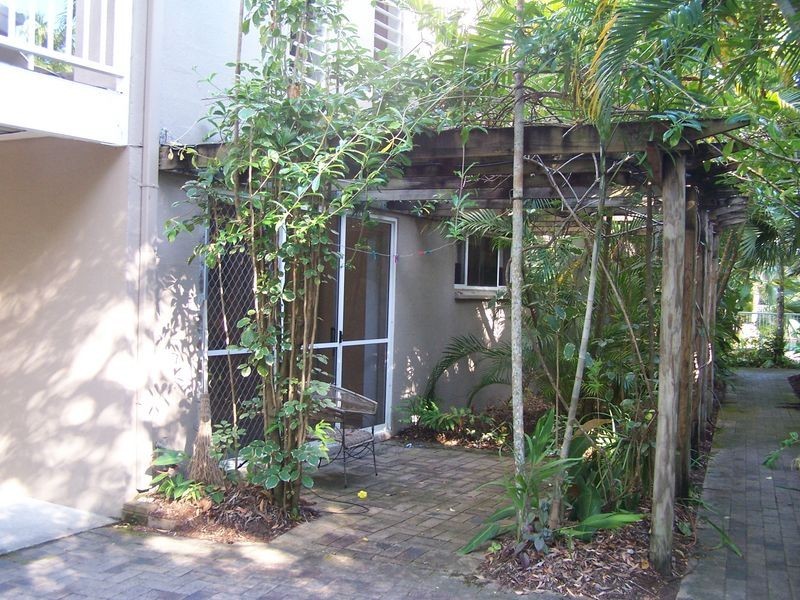 2/25 Langley Road, Nirvana, Port Douglas QLD 4877