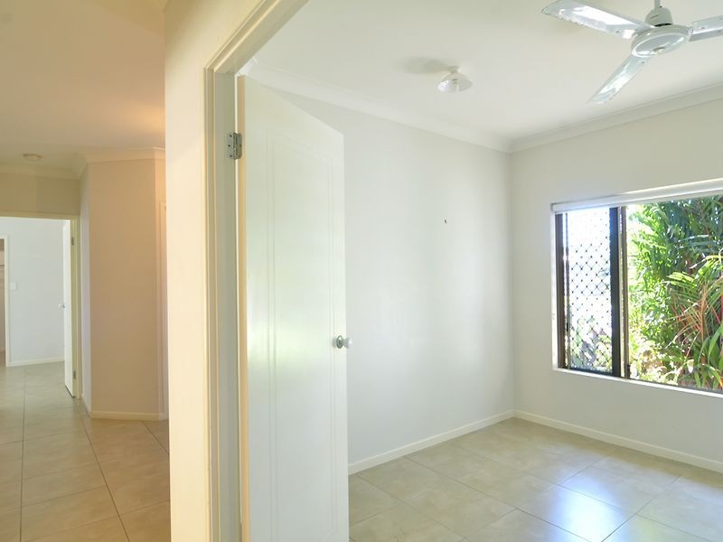 13 Dulku Close, Craiglie QLD 4877