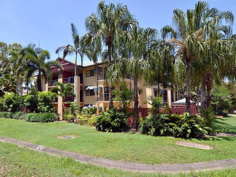 15 Port Villas/59 Davidson Street, Port Douglas QLD 4877
