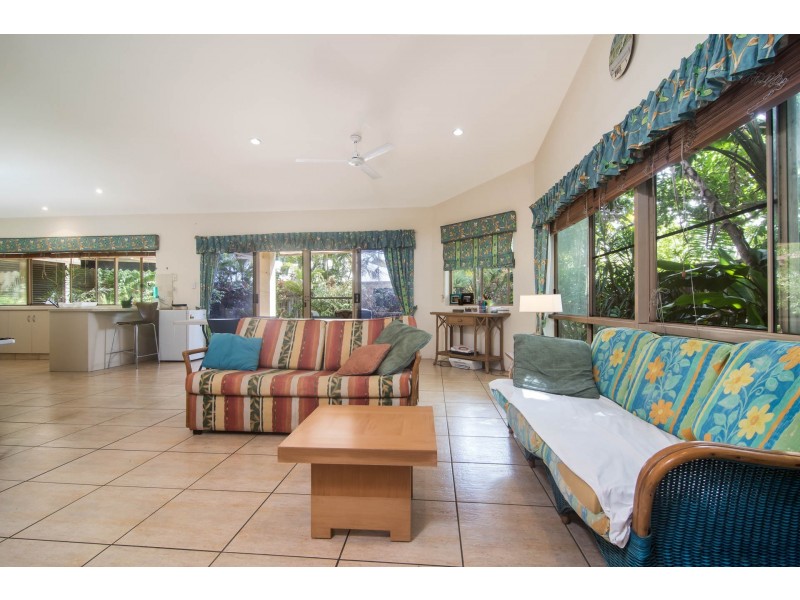 5 Ulysses Avenue, Port Douglas QLD 4877