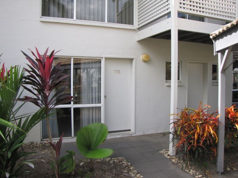 116 Rendezvous/121 Port Douglas Road, Port Douglas QLD 4877