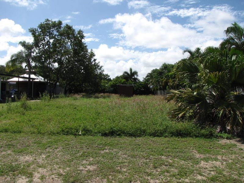 4 Barka Close, Wonga QLD 4873