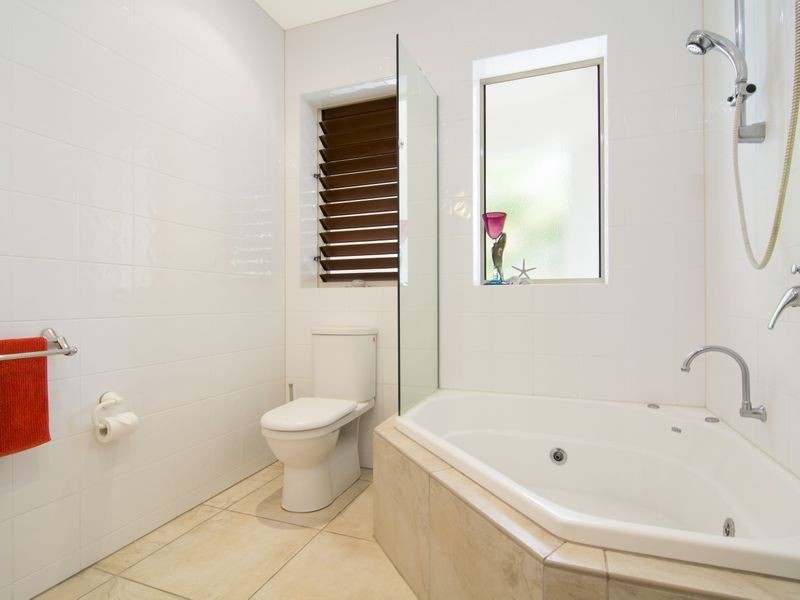 1 Frangipani/13 Andrews Close, Port Douglas QLD 4877