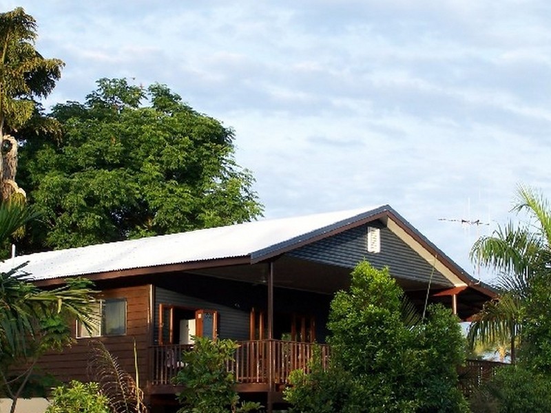 3 Poinciana Street, Cooya Beach QLD 4873