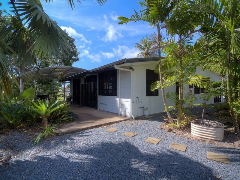 5 Stewart Street, Daintree QLD 4873