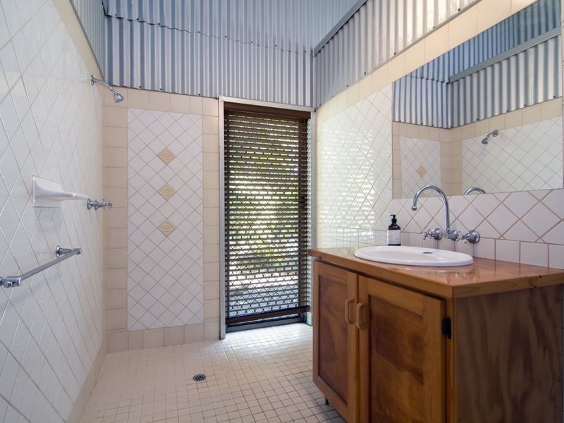 5 Stewart Street, Daintree QLD 4873