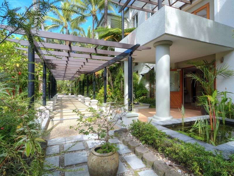 15 Mediterranean/9 Port Douglas Road, Port Douglas QLD 4877