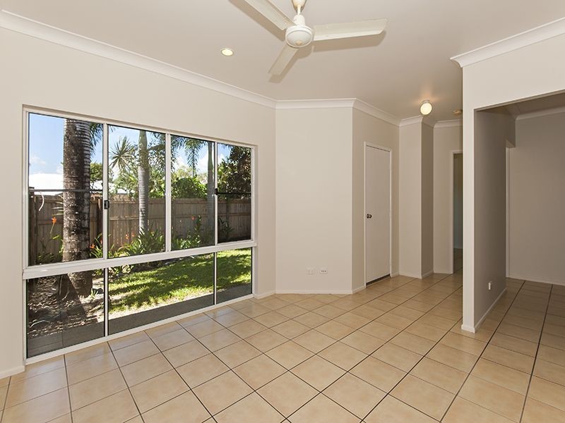 27 Allamanda Street, Cooya Beach QLD 4873