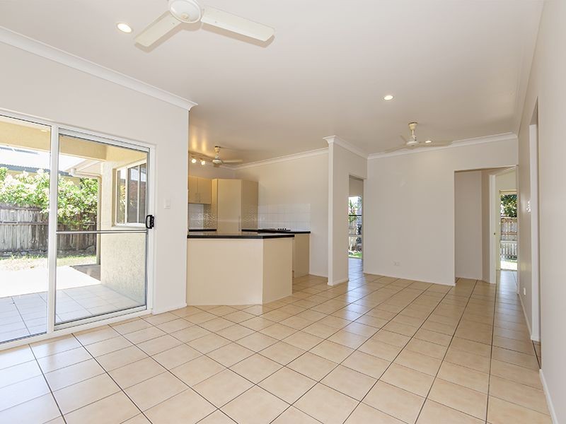 27 Allamanda Street, Cooya Beach QLD 4873